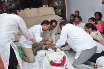 Celebrities Pay Homage To Edida Nageswara Rao